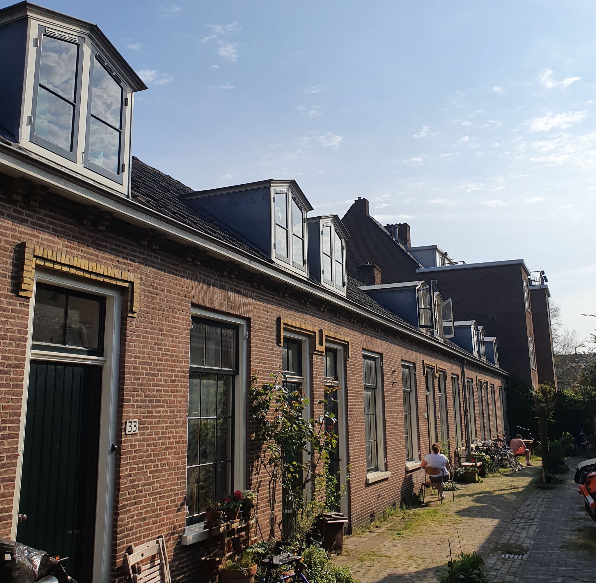 hofjes-utrecht-2048x2002